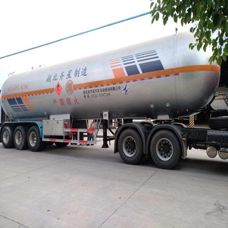 61.9立方液化气槽车 LPG运输车湖北齐星压力容器进出口供应图片