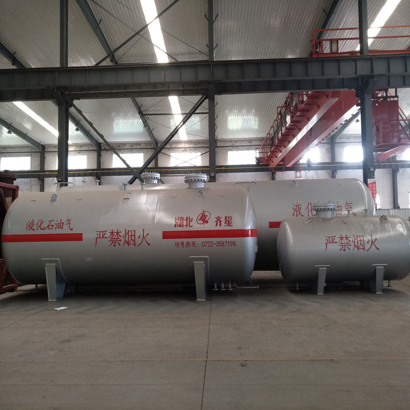 齐星牌50立方DN2400液化气储罐图片